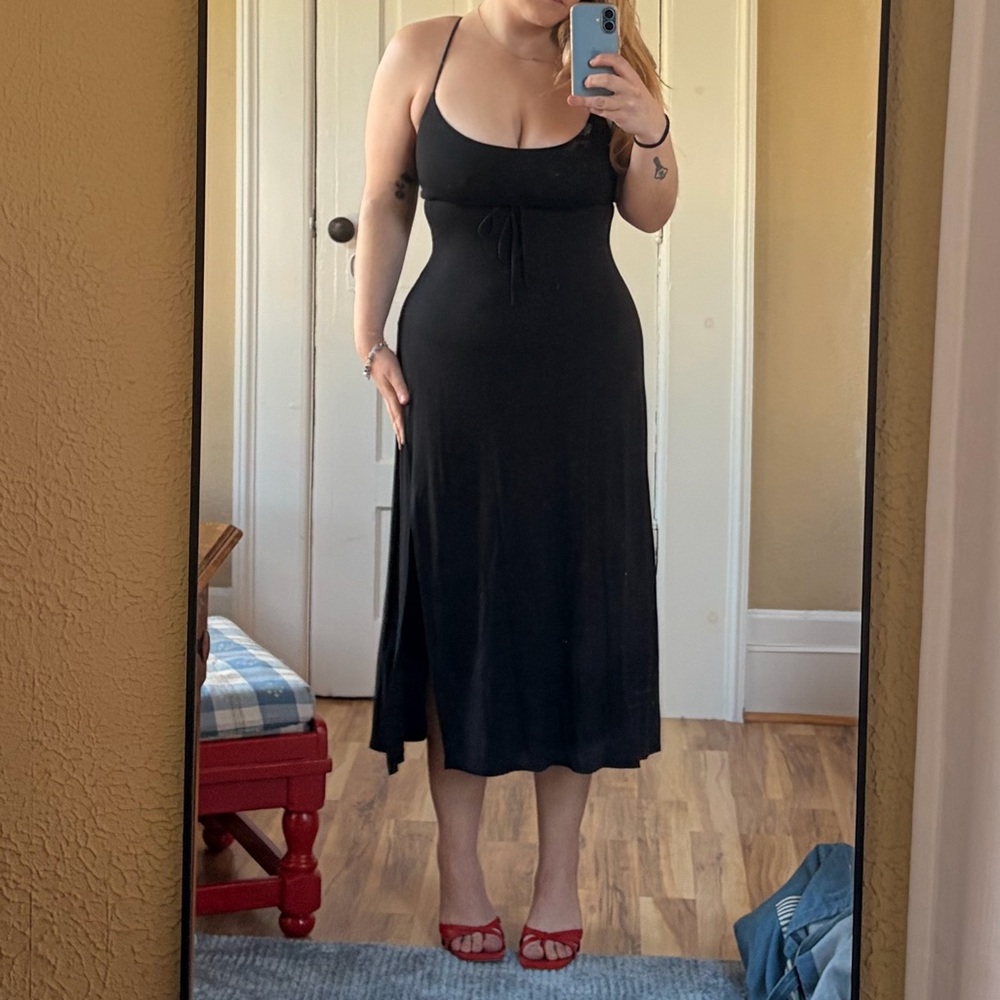 Aritzia Wilfred Dreamweaver Dress